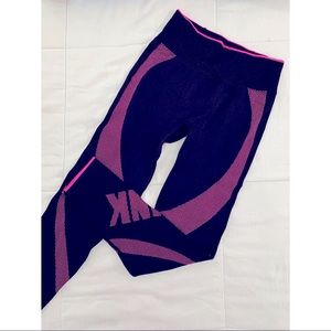 NWT PINK Active Leggings Black and Pink
